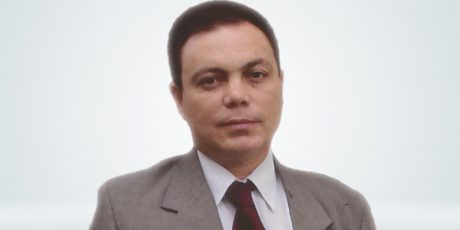 Dr. Paulo Roberto Sandy