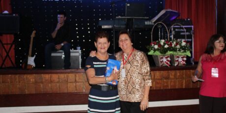 Confira fotos: jantar do Dia das Mães foi um sucesso!