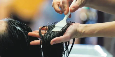 Alerta da Anvisa: Riscos do Formol como Alisante de Cabelo