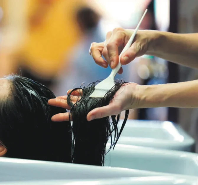 Alerta da Anvisa: Riscos do Formol como Alisante de Cabelo