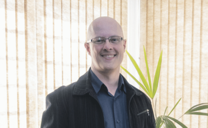 O psicólogo e o cliente trabalham juntos