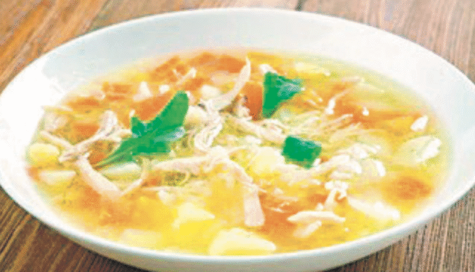 Receita de Canja de Galinha Rápida na Panela de Pressão